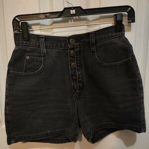 Classic Bonjour Black Button-Up Jean Shorts 7/8